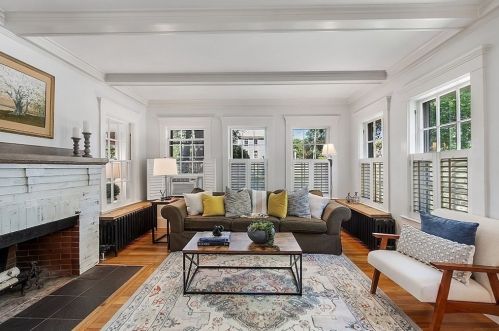 438 Main St, Acton MA  01720-3810 exterior