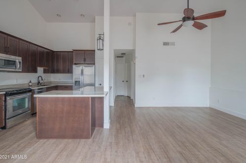 1124 Belmont Ave, Phoenix AZ 85051-6765 exterior