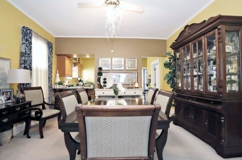 106 Arnold St, New Bedford MA 02740-3640 exterior