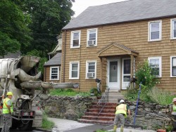 221 Elliot St, Newton, MA 02464-1231