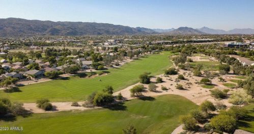 6851 27 Pl, Phoenix AZ 85008-2745 exterior