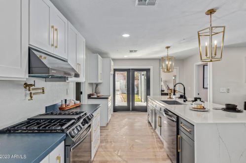 4115 Catalina Dr, Phoenix AZ 85015-6024 exterior