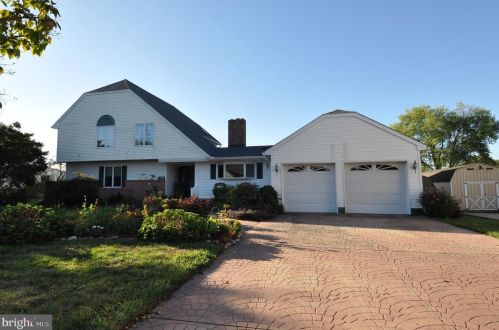 24854 Main St, Columbus NJ 08022-1339 exterior