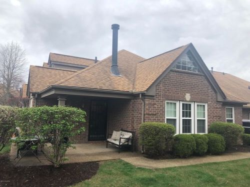 704 Eastbridge Ct, Louisville, KY 40223-3907