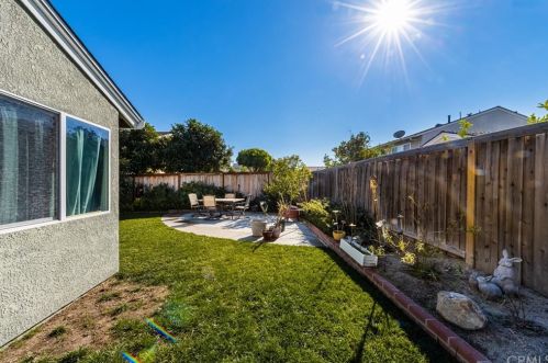 4042 Glenwood St, Irvine CA 92604-2223 exterior