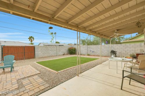 3123 Aster Dr, Phoenix AZ 85032-7417 exterior