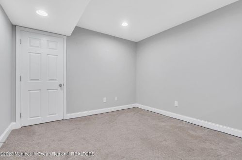 92 Brookfield Dr, Jackson Twp NJ  08527-3876 exterior