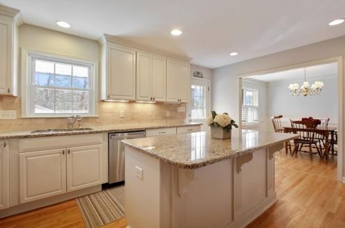 2262 Brookhurst Dr, Atlanta GA 30338-6646 exterior