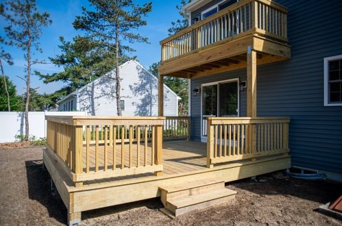 252 Charge Pond Rd, Wareham MA  02571-1108 exterior