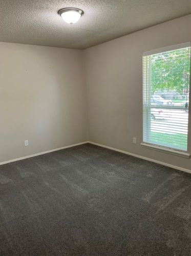 3605 Knight Ln, Garland TX 75042-5343 exterior