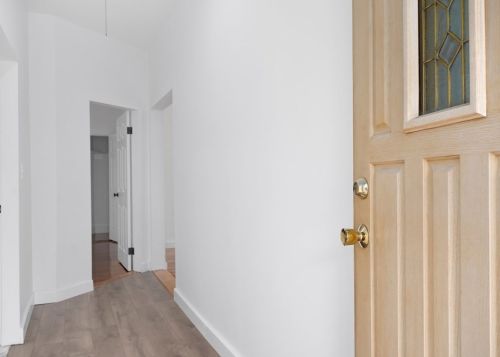 38 Lambert Ave, Chelsea MA  02150-1303 exterior