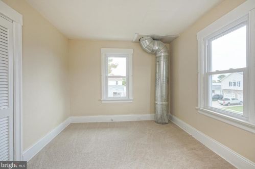 428 Billings Ave, West Deptford NJ 08066-2225 exterior