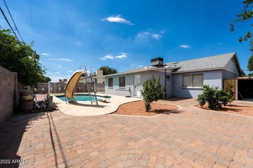 2165 Eugie Ave, Phoenix AZ 85029-1614 exterior