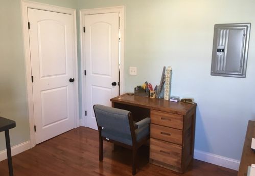 21 Pear St, Fall River MA 02720-5324 exterior