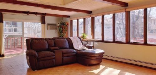 26 Fuller St, Newton MA 02468-1031 exterior