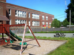 1497 Washington St, Newton, MA 02465-2297