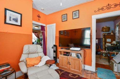 91 Southgate St, Worcester MA 01603-2846 exterior