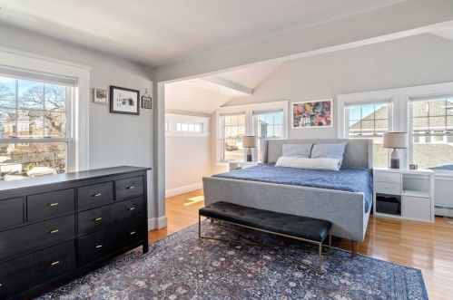 12 Narragansett Rd, Quincy MA 02169-2453 exterior