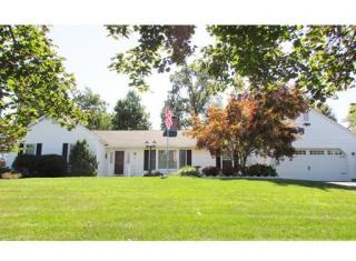 72 Cardinal Ln, Montgomery, MA 01085-4577
