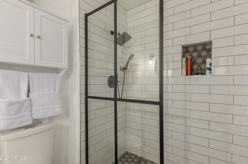 18824 30th St, Phoenix AZ  85050-3412 exterior