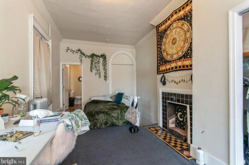 2013 15 St, Philadelphia PA 19121-2301 exterior