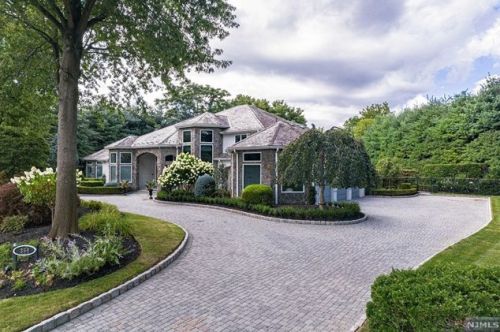 354 Madison Ave, Cresskill NJ 07626-1338 exterior