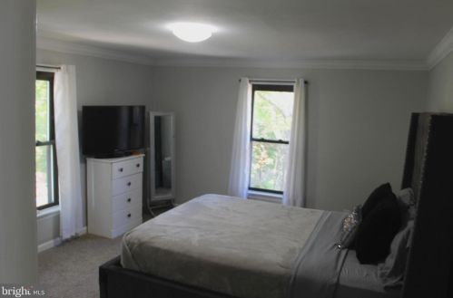 644 Mantua Ave, West Deptford NJ 08066-1277 exterior