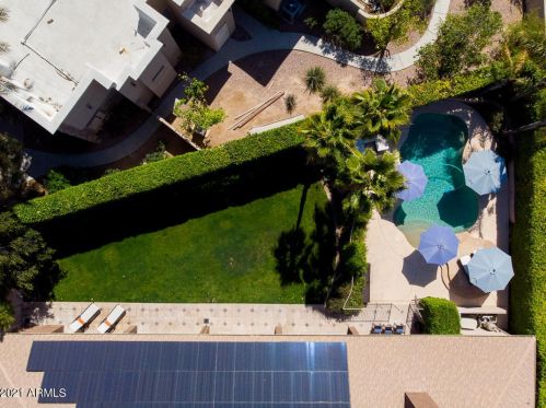 1465 Caribbean Ln, Phoenix AZ 85023-6792 exterior