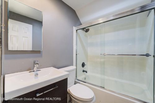 44 Buckingham Dr, Jackson Twp NJ 08527-2633 exterior