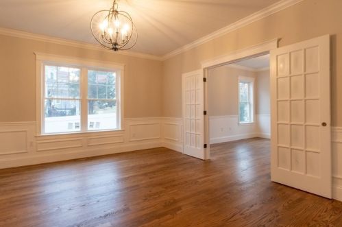 61 Rosemary St, Needham MA 02494-3252 exterior