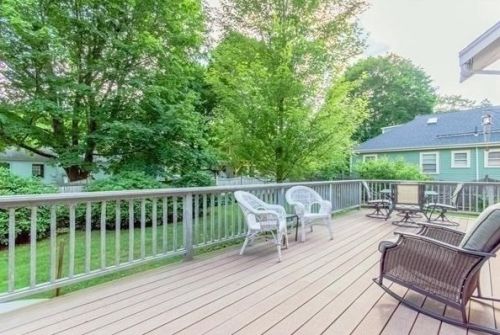 24 Carl St, Newton MA 02461-1906 exterior