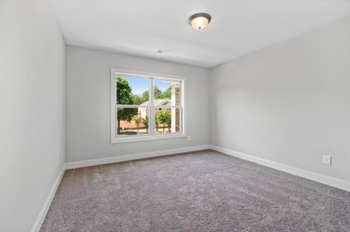 3136 Jackson Creek Dr, Stockbridge GA 30281-5690 exterior