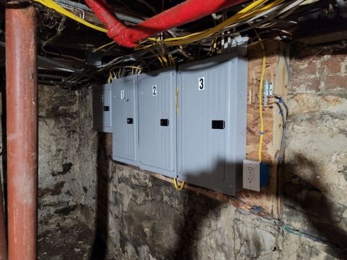 26 Hooper St, Worcester MA 01605-2748 exterior