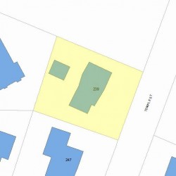 239 Temple St, Newton MA 02465-2333 plot plan