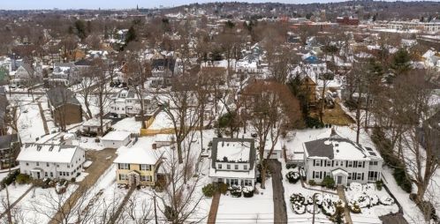 40 Brookside Ave, Newton MA 02460-1530 exterior