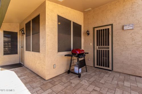 4342 Abraham Ln, Phoenix AZ  85050-6895 exterior