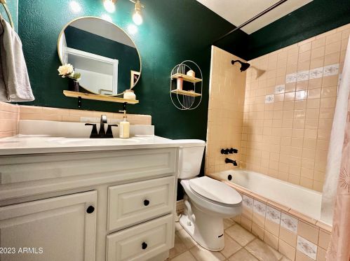 2908 Corrine Dr, Phoenix AZ 85029-1937 exterior