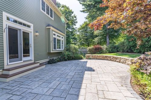 5 Chapel Hill Rd, Beverly MA  01915-1313 exterior