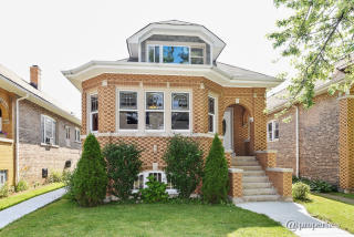 1933 Home Ave, Forest View, IL 60402-1649