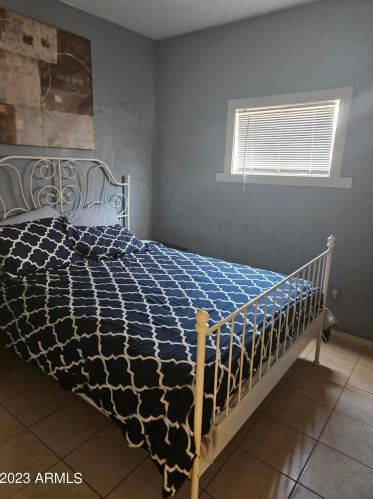 610 9th St, Phoenix AZ  85006-3307 exterior