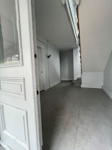 25 Cambridge St, Worcester MA 01603-2325 exterior