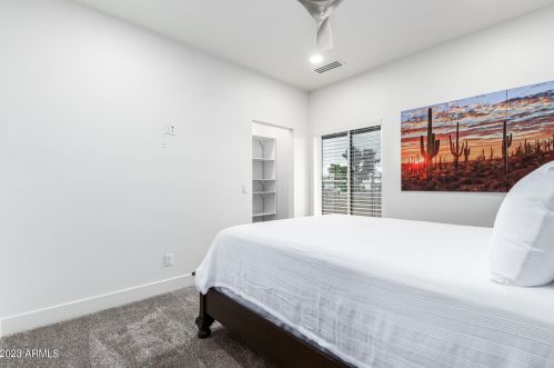 2229 Cambridge Ave, Phoenix AZ  85006-1321 exterior