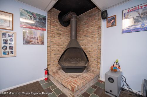 32 Buckingham Dr, Jackson Twp NJ 08527-2639 exterior