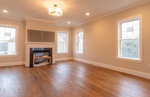 61 Rosemary St, Needham MA 02494-3252 exterior