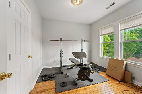 104 Lakewood St, Worcester MA  01603-2056 exterior