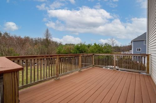 23 Russellville Rd, Montgomery MA 01085-1187 exterior