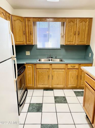 3729 Dunlap Ave, Phoenix AZ 85020-3025 exterior