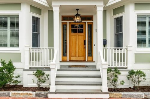 8 Lunt St, Newbury, MA 01950-3117