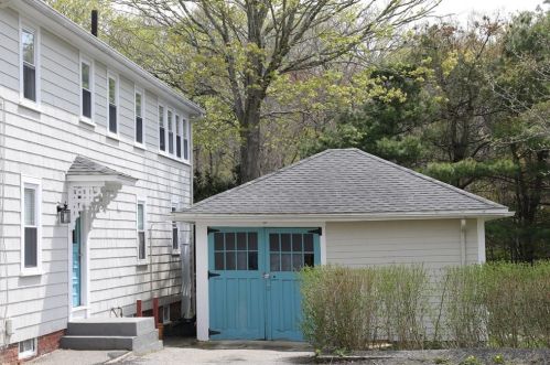 61 Wall St, East Bridgewater MA 02324-1520 exterior