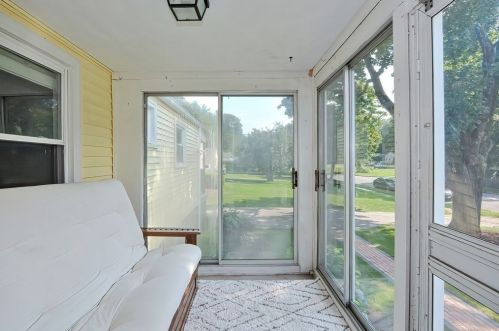 109 Flagg St, Worcester MA  01602-1454 exterior